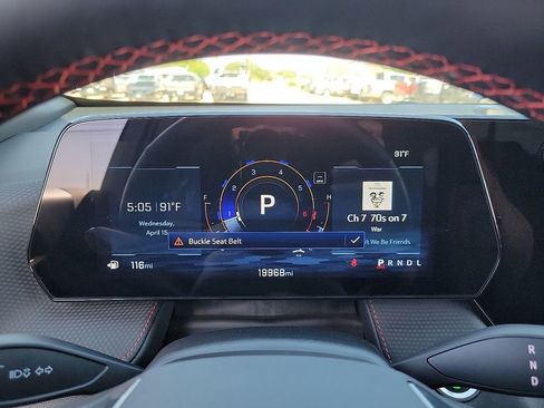 Used 2025 Chevrolet Equinox RS FWD image 23