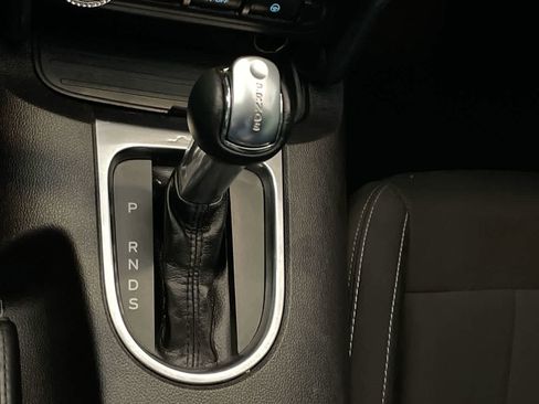 Used 2019 Ford Mustang Coupe image 19