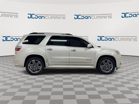 Used 2011 GMC Acadia Denali image 9