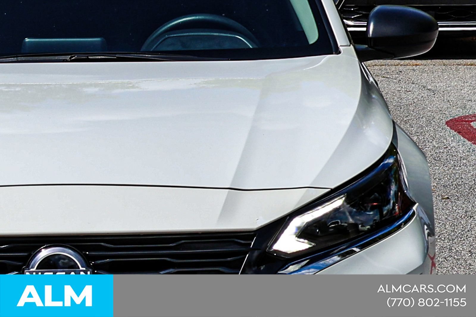 Used 2025 Nissan Altima 2.5 SV FWD image 14