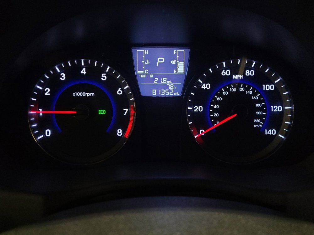 Used 2015 Hyundai Accent GLS FWD image 23