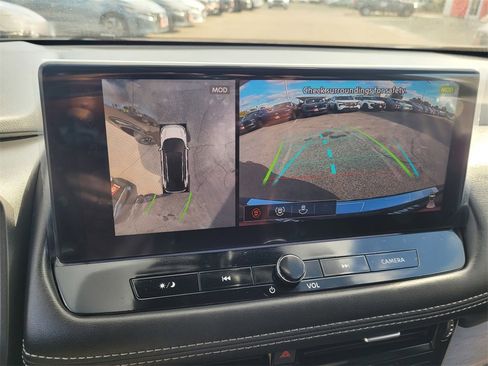 New 2026 Nissan Rogue Platinum w/ Platinum Premium Package image 9