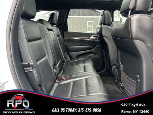 Used 2018 Jeep Grand Cherokee Limited w/ Luxury Group II image 36