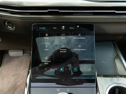 Used 2026 Cadillac Escalade Luxury w/ Touring Package image 47