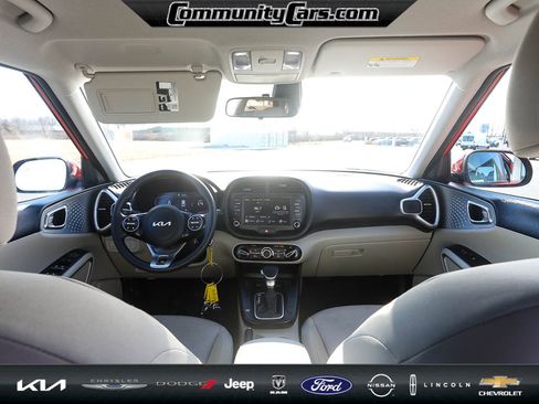 Used 2024 Kia Soul LX w/ Option Group 015 image 24
