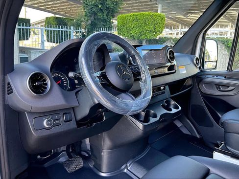 New 2026 Mercedes-Benz Sprinter 2500 image 8