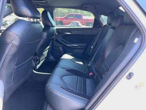 Used 2019 Toyota Avalon Touring w/ Advanced Safety Package image 29
