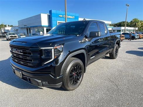 Used 2023 GMC Sierra 1500 Elevation image 3