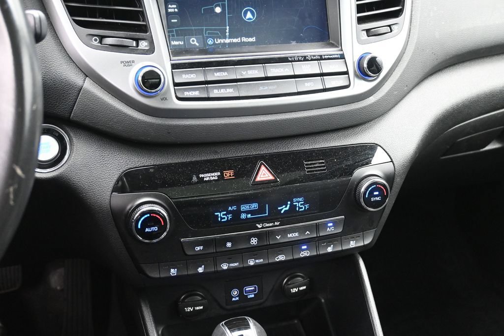 Used 2017 Hyundai Tucson Limited w/ Limited Ultimate Package 03 AWD/4WD image 18