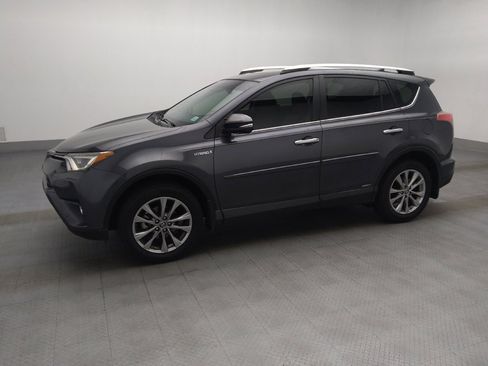 Used 2016 Toyota RAV4 Limited AWD/4WD image 2
