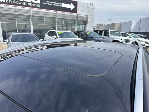 Used 2024 MAZDA CX-30 AWD 2.5 S w/ Preferred Package image 12