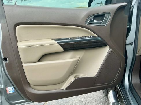 Used 2019 GMC Canyon SLT w/ Trailering Package image 41