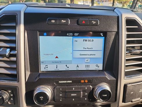 Used 2019 Ford F250 King Ranch w/ Chrome Package image 27