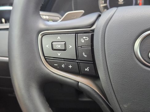 Used 2025 Lexus ES 350 w/ Premium Package FWD image 24