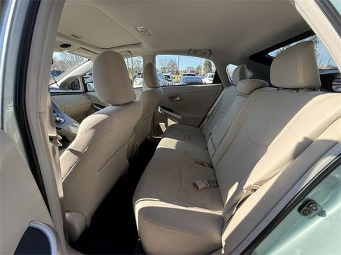 Used 2015 Toyota Prius Three w/ Solar Roof Package image 5