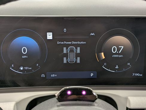 Certified 2025 Hyundai Tucson SEL AWD/4WD image 15