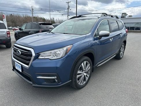 Used 2022 Subaru Ascent Touring AWD/4WD image 3
