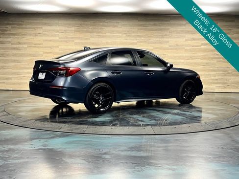 Used 2023 Honda Civic Sport image 12