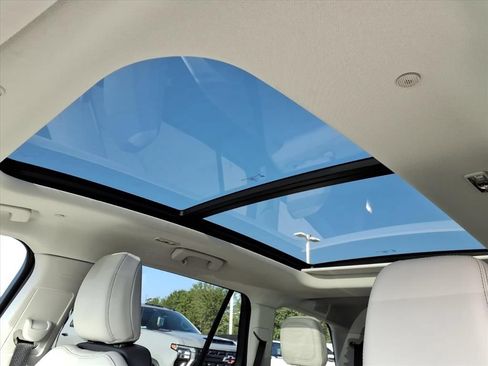 Used 2025 Lincoln Aviator Reserve w/ Illumination Package RWD image 11