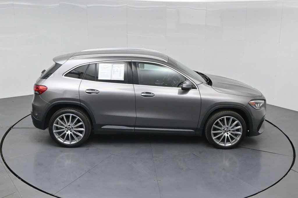 Used 2022 Mercedes-Benz GLA 250 4MATIC image 23