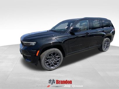 New 2025 Jeep Grand Cherokee L Summit w/ Advanced Protech Group IV
