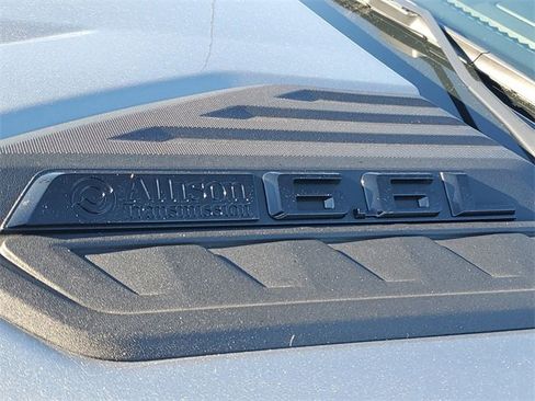 Used 2025 Chevrolet Silverado 2500 Custom w/ Custom Value Package image 29