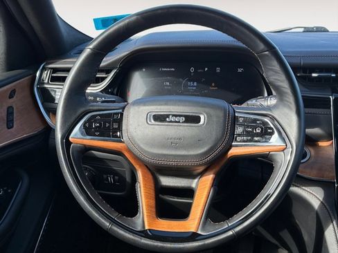 Used 2024 Jeep Grand Cherokee Summit image 16