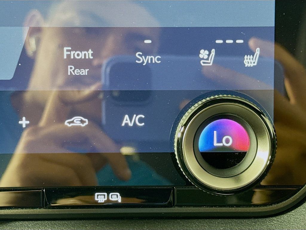 Certified 2024 Lexus RX 350 Premium w/ Accessory Package (Z1) FWD image 21
