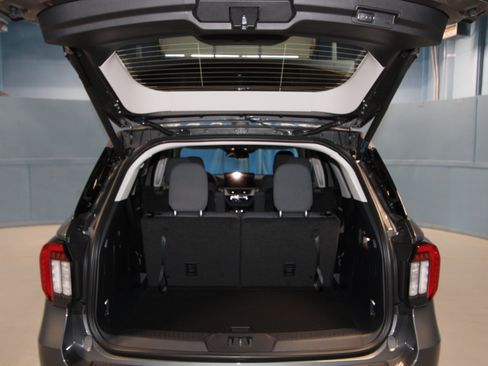New 2026 Ford Explorer Active AWD/4WD image 34