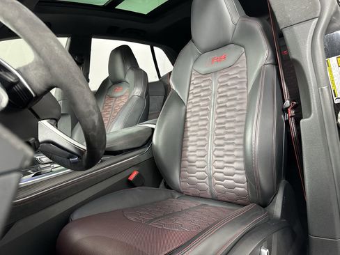 Certified 2025 Audi RS Q8 performance w/ Matte Carbon Package AWD/4WD image 19