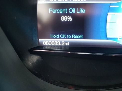 Used 2018 Ford Explorer Limited image 25