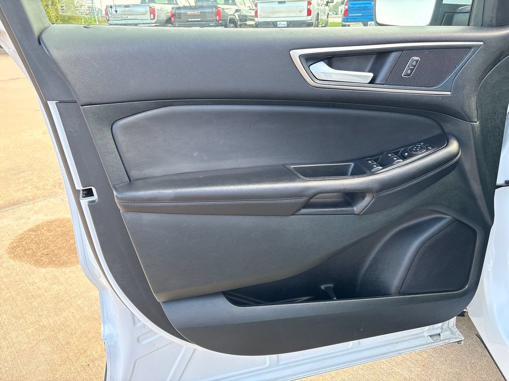 Used 2024 Ford Edge SEL AWD/4WD image 14