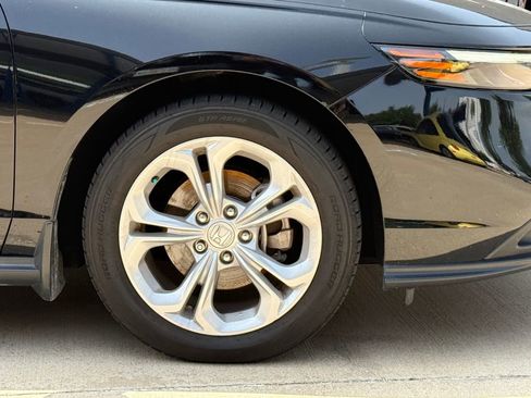 Used 2023 Honda Accord LX image 6