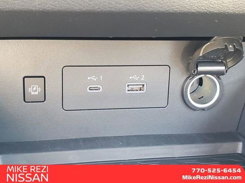 New 2025 Nissan Altima 2.5 SV w/ SV Special Edition Package image 17