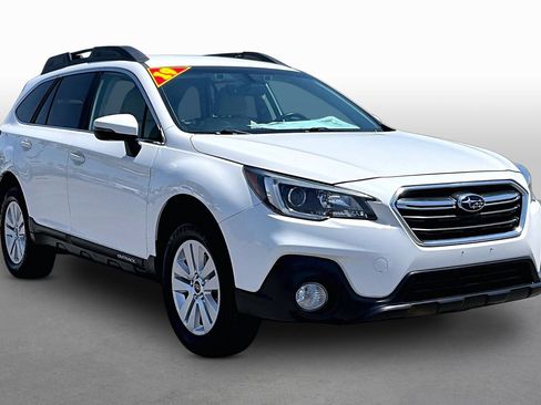 Used 2019 Subaru Outback 2.5i Premium AWD/4WD image 10
