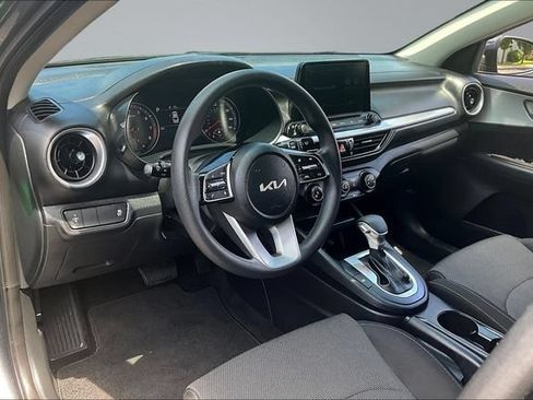 Certified 2024 Kia Forte LXS FWD image 16