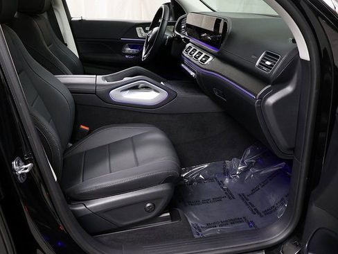 Certified 2026 Mercedes-Benz GLS 450 4MATIC image 38
