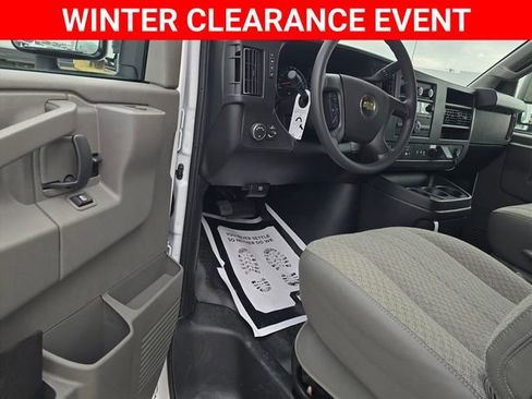 New 2025 Chevrolet Express 3500 Work Van w/ Power Convenience Package image 15