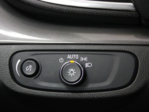 Used 2017 Buick Encore Preferred FWD image 37