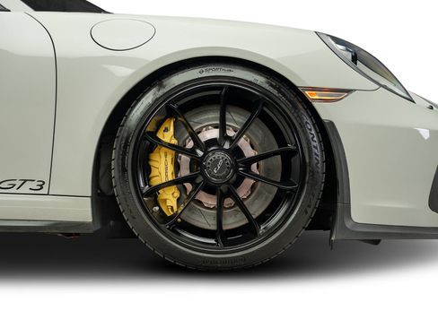Used 2018 Porsche 911 GT3 RWD image 29