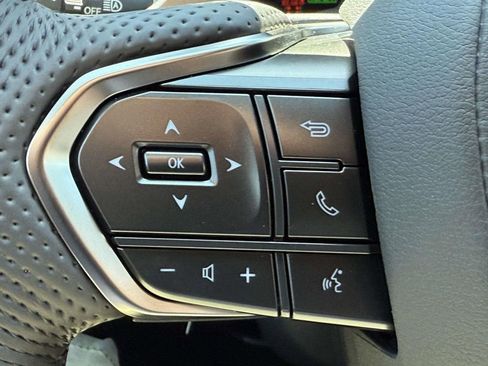 New 2026 Lexus TX 500h AWD image 17
