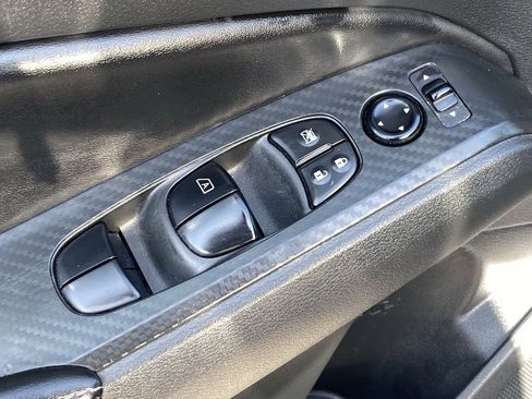 Certified 2024 Nissan Altima 2.5 SV FWD image 28
