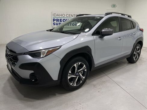 Certified 2025 Subaru Crosstrek 2.0i Premium AWD/4WD image 4