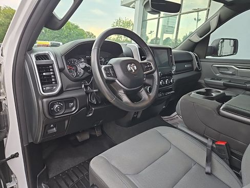 Used 2023 RAM 1500 Big Horn AWD/4WD image 42