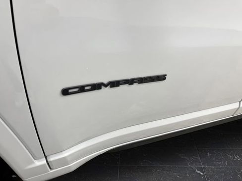 Used 2024 Jeep Compass Limited w/ High Altitude Package image 35