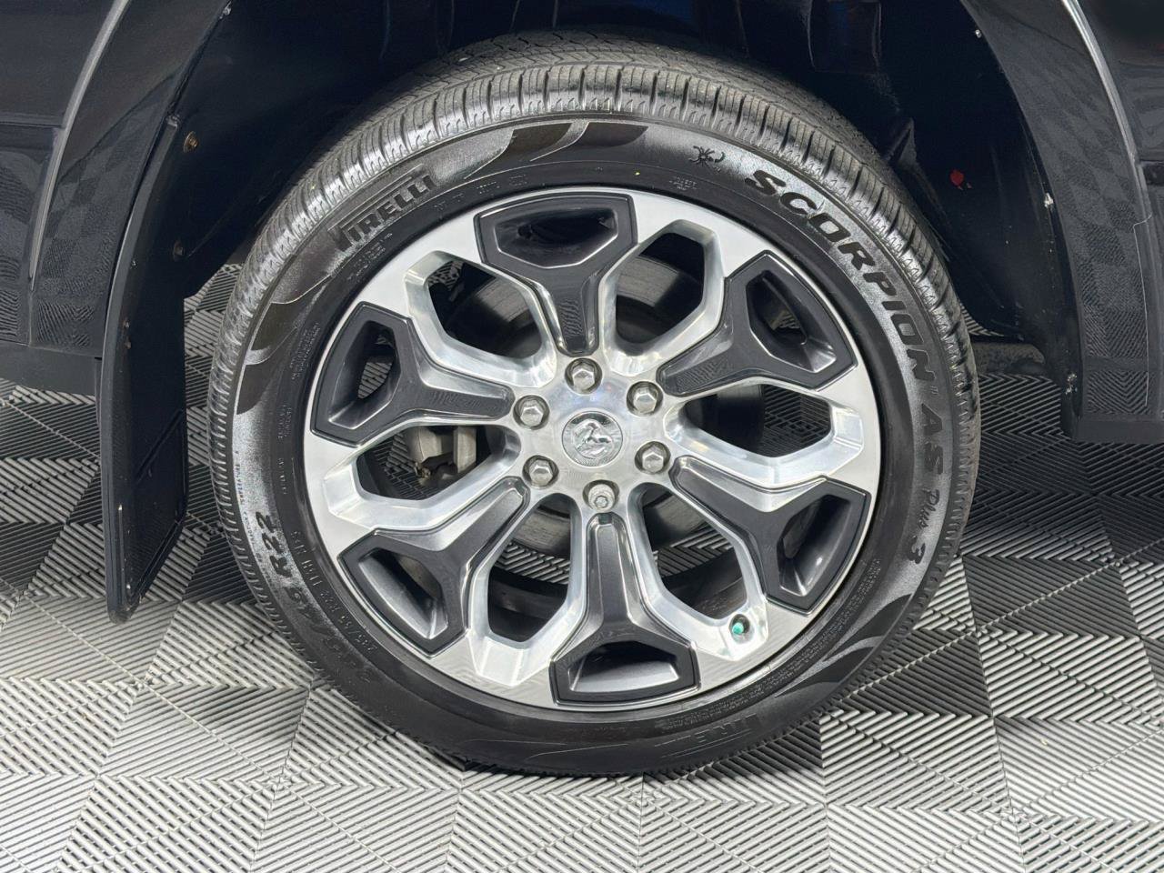 Used 2022 RAM 1500 Limited AWD/4WD image 30