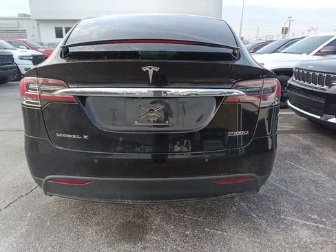 Used 2017 Tesla Model X P100D image 4
