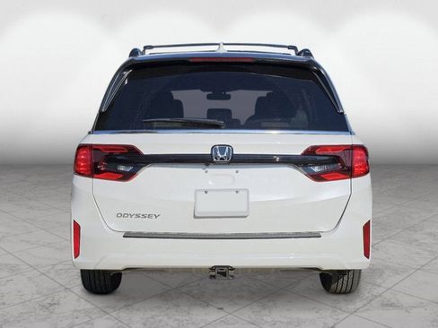 New 2026 Honda Odyssey EX-L image 3