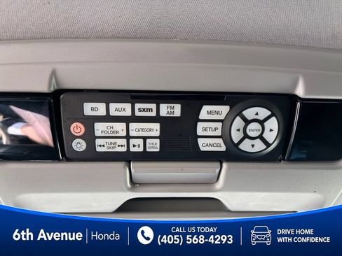 Used 2017 Honda Pilot Elite image 29