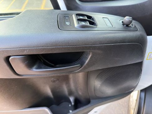 Used 2023 RAM ProMaster 2500 w/ Convenience Group image 15